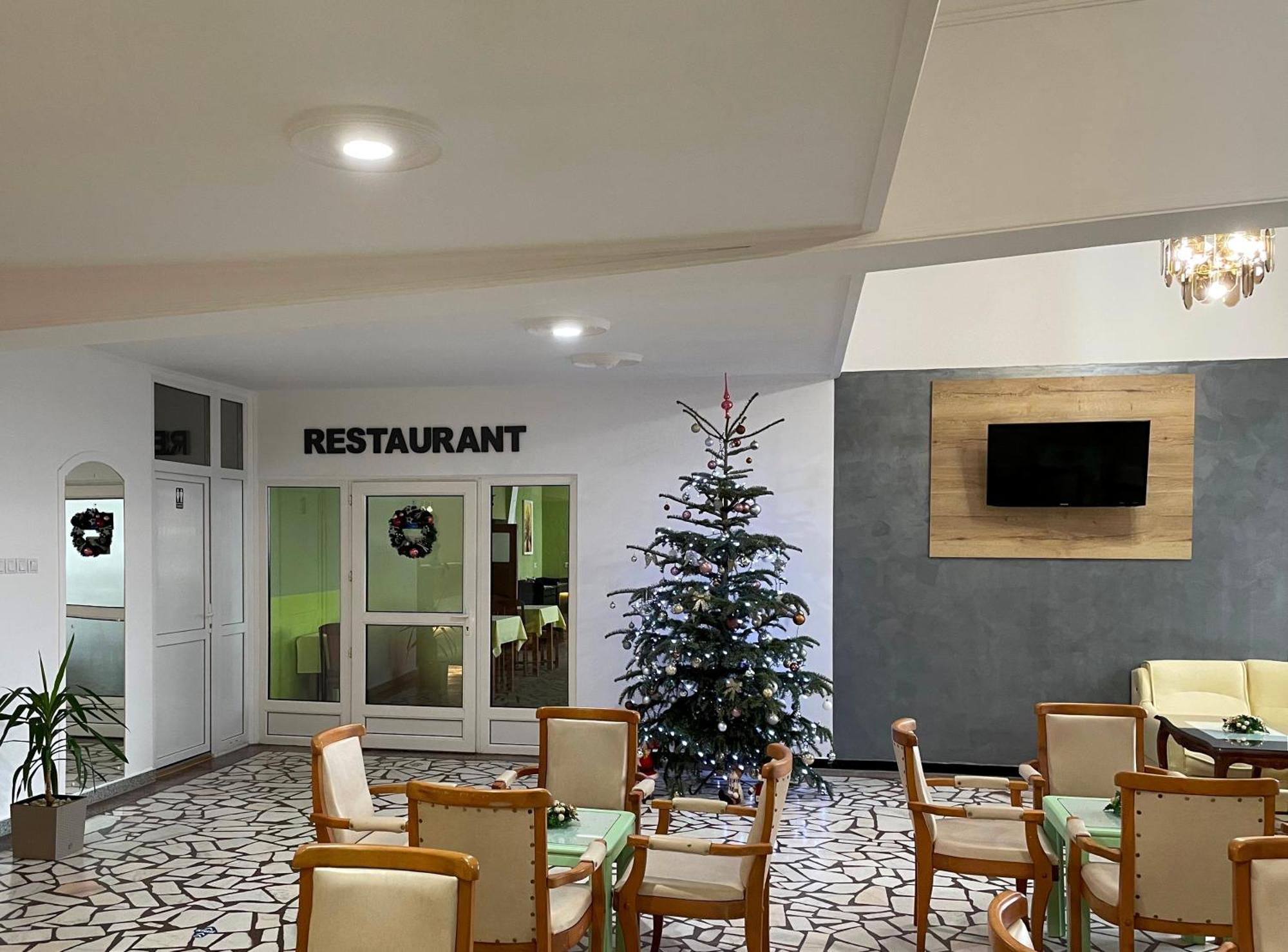 Hotel Hefaistos - Sovata Εξωτερικό φωτογραφία
